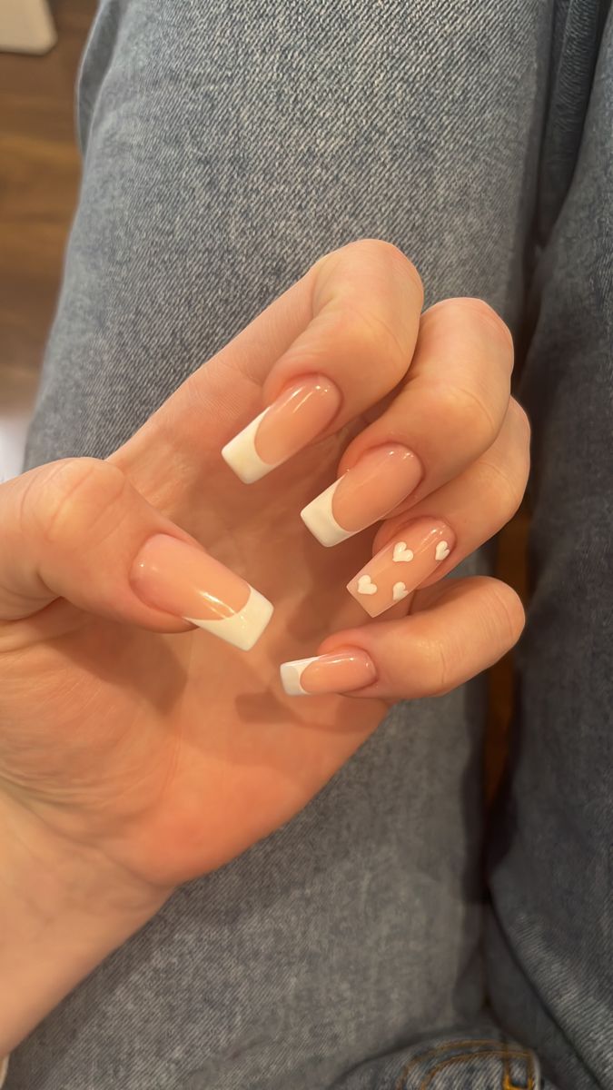 Cute Nails For 12 Yrs Old, Nails For 15 Yrs Old, Conformation Nail Ideas, Cute Nails For 11 Yrs Old, Nails For Turkey, 8th Grade Nails, White Square Nails Design, French Tip Nails With Design Square, White French Tip Nails With Design Ideas