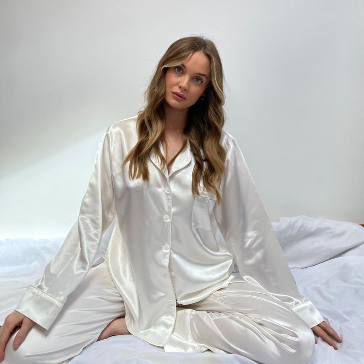 Women's Pure Mulberry Silk Pyjamas - White | Large | Silk Works London Silk Pyjama Set, Satin Design, Satin Pyjamas, Silk Pjs, Silk Pyjamas, Satin Nightwear, Overnight Beauty, Mens Nightwear, Dressing Gown Robe