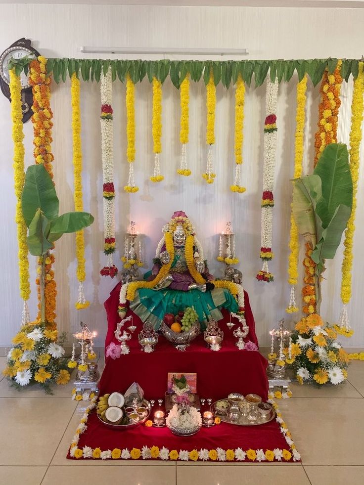 Simple Decoration For Pooja At Home, Home Pooja Decoration, Varamahalaxmi Pooja Decoration, Sundarkand Decoration, Varmahalaxmi Decoration, Vara Lakshmi Pooja Decoration, Mahalakshmi Decoration At Home, Laxmi Pooja Decoration At Home, Varamahalakshmi Decoration Ideas At Home