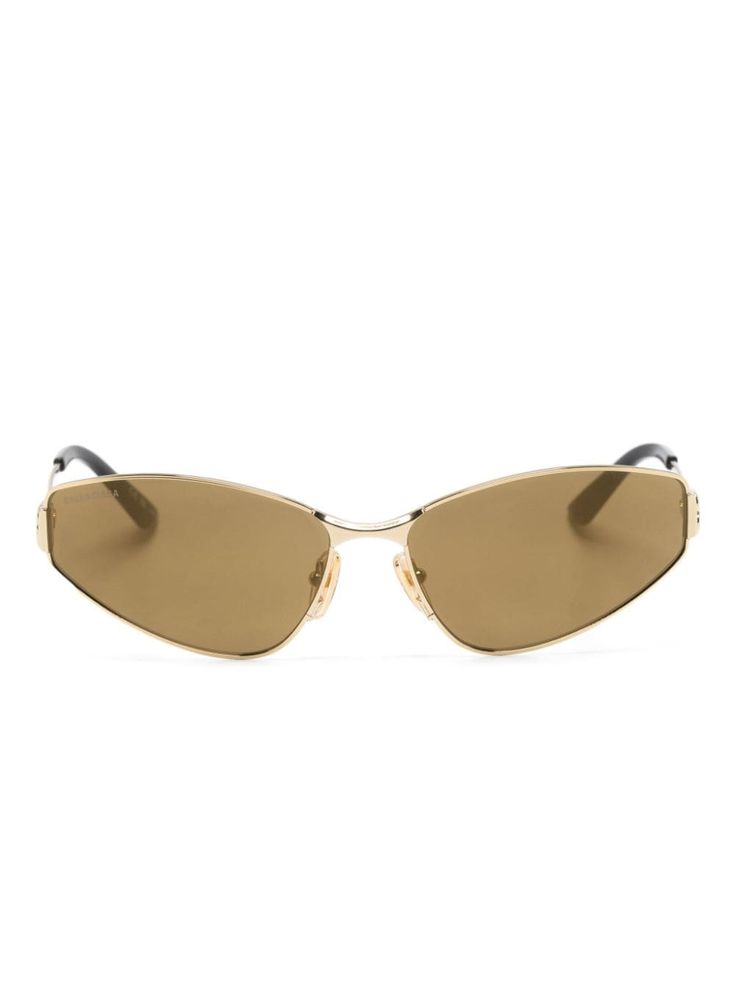 gold-tone metal cat-eye frame brown tinted lenses nose pads BB logo plaque at the arm straight arms with curved tips These glasses come with a protective case. Sleek Cat Eye Shield Sunglasses With Tinted Lenses, Trendy Gold Shield Sunglasses For Formal Occasions, Elegant Cat Eye Shield Sunglasses With Tinted Lenses, Chic Formal Shield Sunglasses With Tinted Lenses, Classic Gold Cat Eye Sunglasses For Formal Occasions, Classic Formal Cat Eye Sunglasses With Tinted Lenses, Gold Polarized Shield Sunglasses For Formal Occasions, Trendy Gold Aviator Sunglasses For Formal Occasions, Classic Gold Cat Eye Sunglasses For Evening