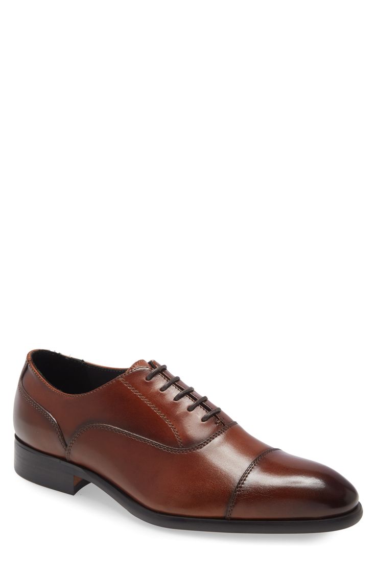 Handsome, polished and easy to wear, this wardrobe-staple leather oxford sports minimal detailing to give it maximum versatility across your formal wardrobe. Lace-up style Leather upper and lining/rubber sole Imported Men's Shoes Fitted Leather Oxfords For Business Casual, Classic Oxfords For Business In Fall, Classic Business Oxfords For Fall, Fitted Oxfords With Leather Lining For Workwear, Fitted Leather Lined Oxfords For Workwear, Fitted Cap Toe Oxford For Work, Classic Formal Oxfords For Fall, Modern Fitted Oxfords For Work, Leather Oxford Shoes For Business With Plain Toe