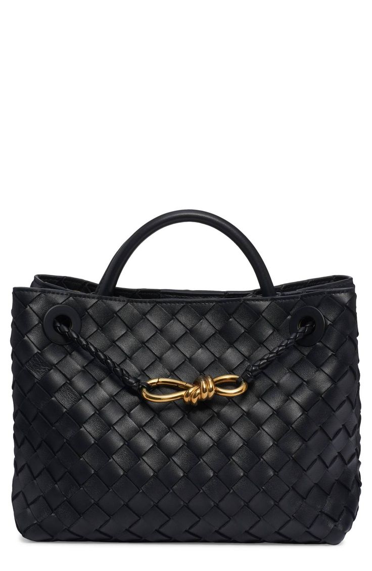 Andiamo Bag, Bottega Veneta Andiamo, Celebrity Bags, Big Handbags, Bottega Veneta Bag, Bottega Veneta Bags, Latest Bags, Kelly Bag, Trending Handbag