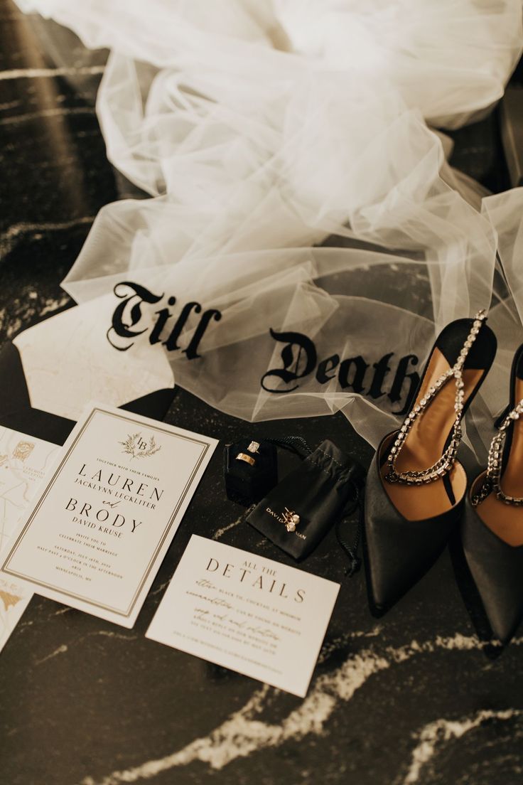 the bride's shoes and jewelry are on display