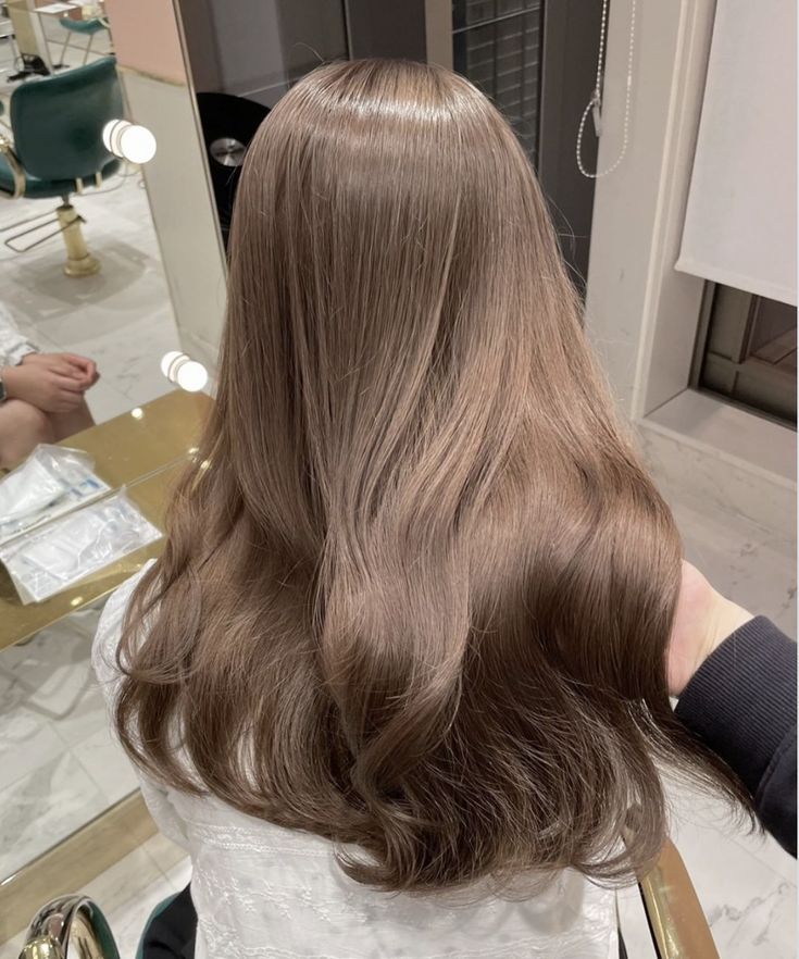 Korean Layered Hair With Bangs, Milk Boba Hair Color, Mill Tea Hair Colour, Hazel Beige Hair, Chocolate Beige Hair, Dark Milk Tea Brown Hair, Hair Color Ideas For Fair Skin, Milktea Brown Hair Color, Milky Brown Hair