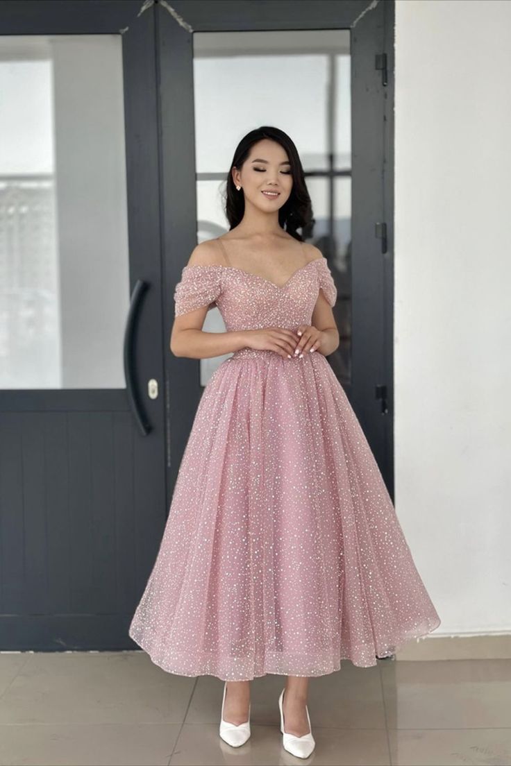 Pink Midi Formal Dress Frocks For Women Party, Midi Formal Dress, Dress For Wedding Guest, Mini Frock, Accessories Beach, Simple Frock Design, Birthday Dress Women, Bride Dress Simple, Simple Frocks