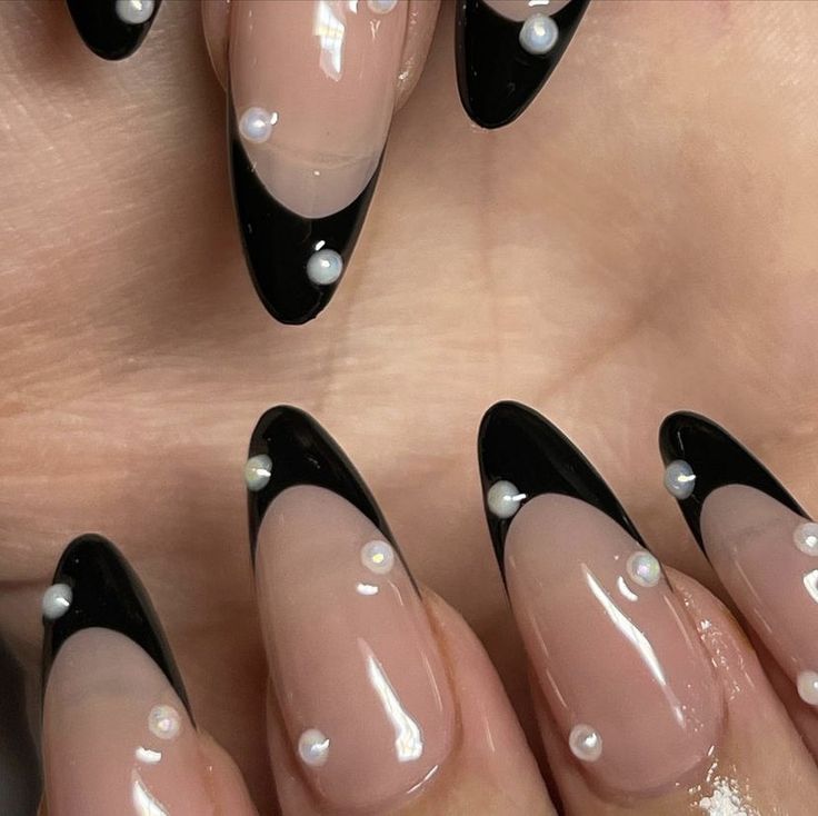 Black French Nails With Pearls, Black French Tip Nails With Pearls, Black French Tip With Pearls, Pearl Nails Black, Black And Pearl Nails, Black Nails With Pearls, French With Pearls, Black Pearl Nails, Nessa Barrett Nails