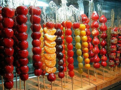 there are many different types of fruit on sticks