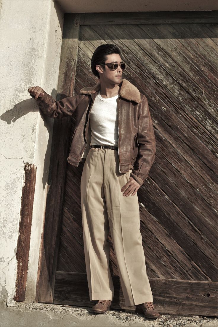 Retro Aesthetic Outfit For Men, 40s Mens Fashion Casual, 1940s Male Fashion, Mob Outfits Men, Retro Men Outfit Vintage, Academia Mens Fashion, Mens 40s Fashion, Mens Outfits Classy, 1940s Fashion Menswear