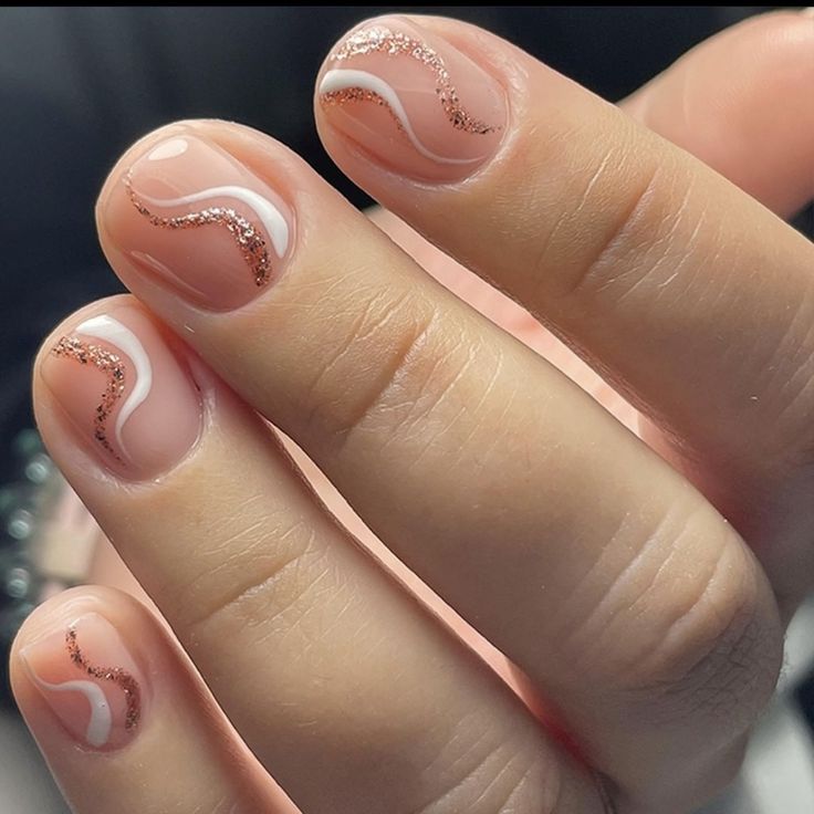 Nails Yellow, Gelish Nails, Simple Gel Nails, Casual Nails, Pretty Gel Nails, Cute Gel Nails, Instagram Wedding, Fancy Nails, Chic Nails