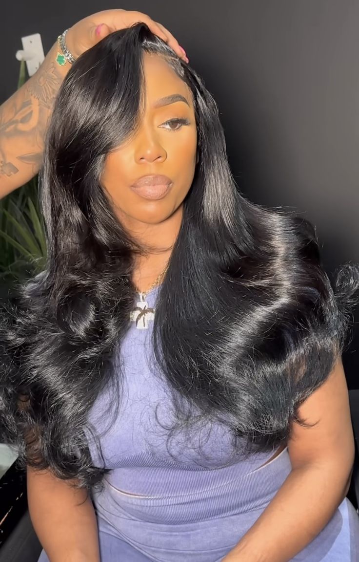 Kash Doll Layered Hair, Layered Side Part Wig With Curls, Layered Wig Hairstyles, Kash Doll Hair, Kash Doll Hairstyles, Fall Wigs, Blonde Hair Red Lips, Kash Doll, Frontal Wig Hairstyles