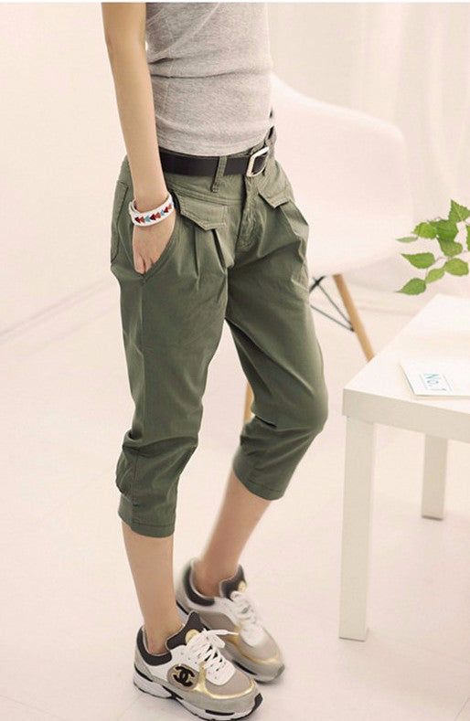 Gender: FemaleItem Type: JeansFit Type: LoosePant Style: StraightWaist Type: MidDecoration: PocketsMaterial: CottonLength: Calf-Length PantsClosure Type: Zipper Fly SKU: 2911457 Casual Knee-length Pants With Cargo Pockets, Casual Knee-length Pants With Pockets, Loosely Fitted Capris With Pockets, Spring Knee-length Bottoms With Cargo Pockets, Knee-length Cargo Pants With Pockets For Spring, Loosely Fitted Cotton Capris, Casual Solid Knee-length Pants, Spring Khaki Capris With Pockets, Casual Knee-length Pants