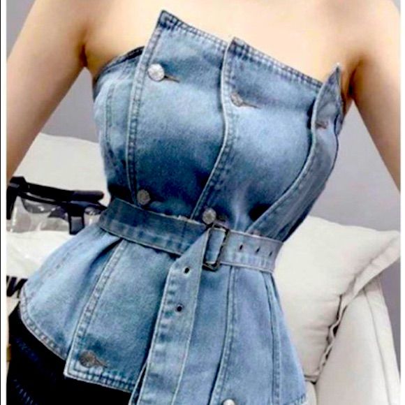 Sexy Jean Top Fitted Denim Top For Night Out In Spring, Sleeveless Blue Denim Top For Night Out, Chic Fitted Denim Top For Night Out, Trendy Strapless Denim Top For Spring, Fitted Casual Denim Top For Party, Casual Summer Denim Top For Party, Sleeveless Denim Top For Night Out In Spring, Casual Summer Party Denim Top, Spring Denim Top For Night Out