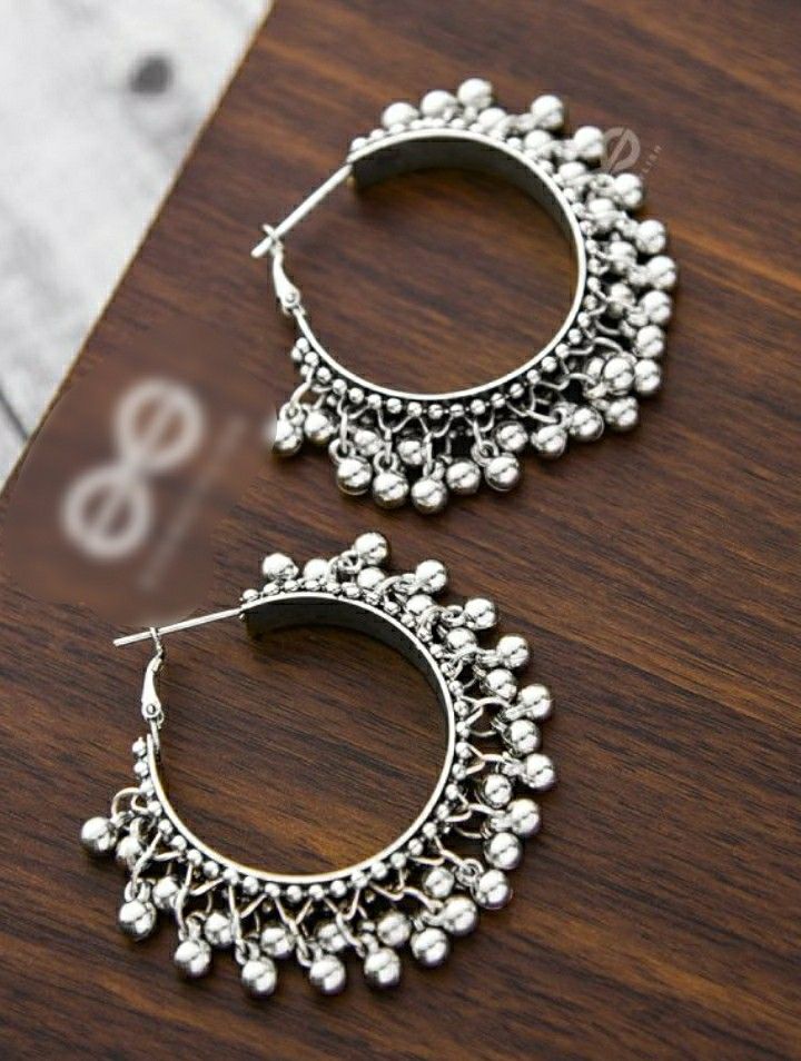 Silver Jewelry Accessories, Oxidised Silver Jewelry, Indian Jewelry Earrings, Silver Jewellery Indian, Indian Jewellery Design Earrings, Indian Jewelry Sets, Silver Jewelry Design, Bridal Bangles, Bangles Jewelry Designs