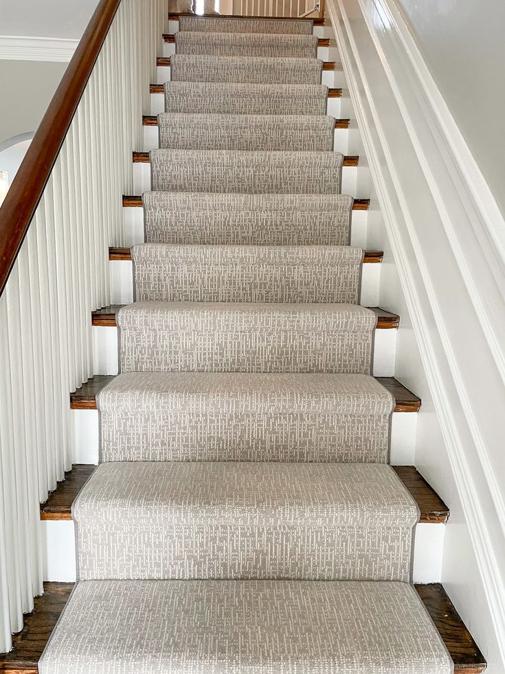 Neutral Stair Runner installed by The Carpet Workroom Stairs Carpet Ideas, Stair Runners Ideas, Stair Master Workout, Neutral Stair Runner, Stair Panels, Carpeted Staircase, Stair Carpet Ideas, Decorating Stairs, Stair Runner Ideas