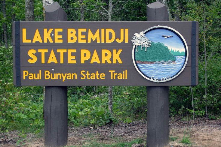 there is a sign that says lake bemidj state park