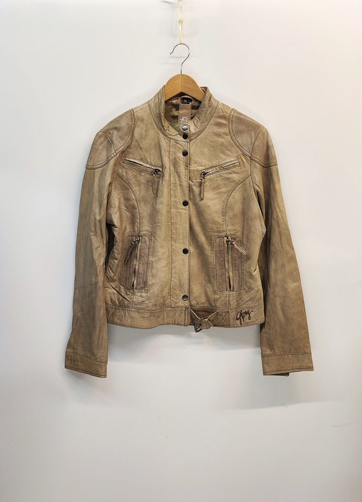 Vintage Beige Leather Jacket With Long Sleeves, Vintage Beige Leather Jacket, Vintage Fitted Distressed Brown Biker Jacket, Vintage Brown Leather Biker Jacket, Vintage Brown Leather Biker Outerwear, Leather Jacket Biker, Beige Leather Jacket, Jacket With Zipper, Biker Leather Jacket