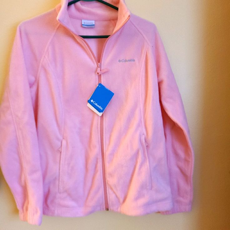 Pink Fleece Columbia Jacket For Everday Wear. Spring Fleece Outerwear For Cold Weather, Long Sleeve Fleece Jacket For Spring, Spring Outdoor Long Sleeve Fleece Jacket, Spring Long Sleeve Fleece Jacket, Pink Long Sleeve Fleece Jacket For Spring, Pink Fleece Jacket For Fall, Casual Pink Fleece Jacket, Pink Fleece Jacket For Outdoor Activities, Spring Fleece Jacket With Pockets