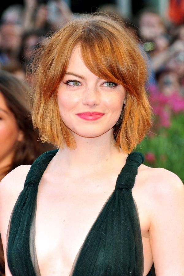 How to find the right bangs for YOU Emma Stone Haircut, Hair Highlight Trends, Growing Out Bangs, New Short Haircuts, Blonde Bob Hairstyles, Fringe Hairstyles, Bob Hair, Hair Crush, Emma Stone