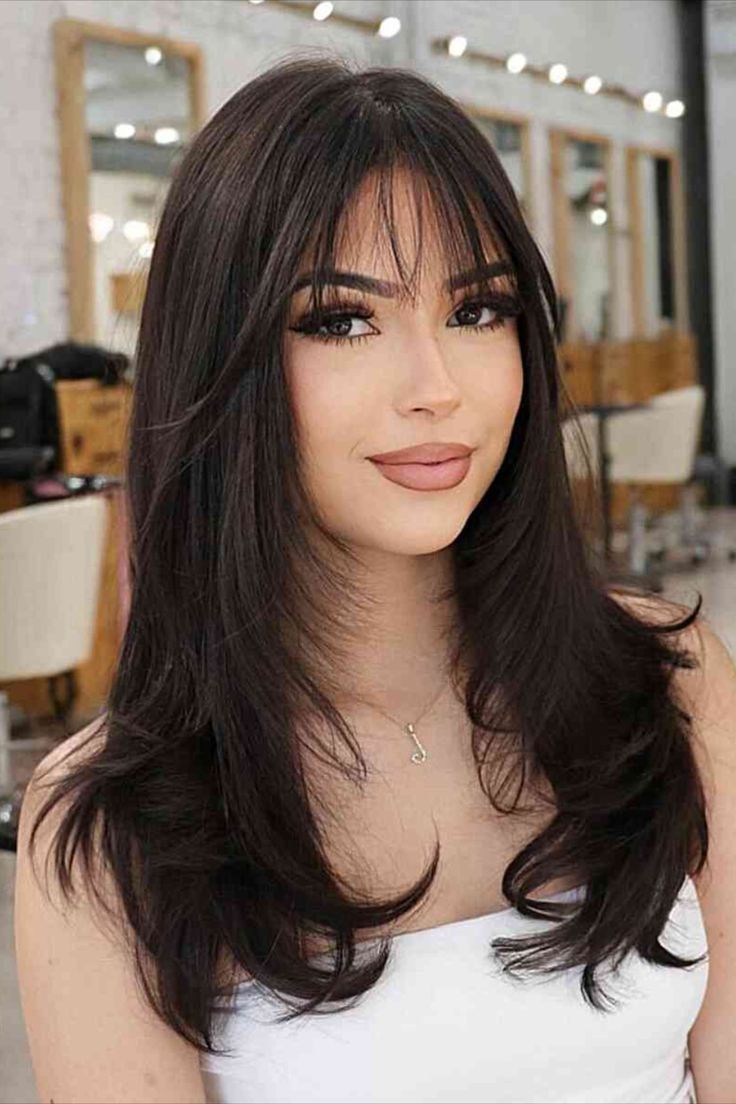 Long Hair With Bangs And Layers, Oval Face Bangs, Bangs And Layers, Haircuts For Long Hair With Layers, Oval Face Haircuts, Sleek Hair, Hair Inspiration Long, Layered Haircuts For Medium Hair, Hair Cut Ideas