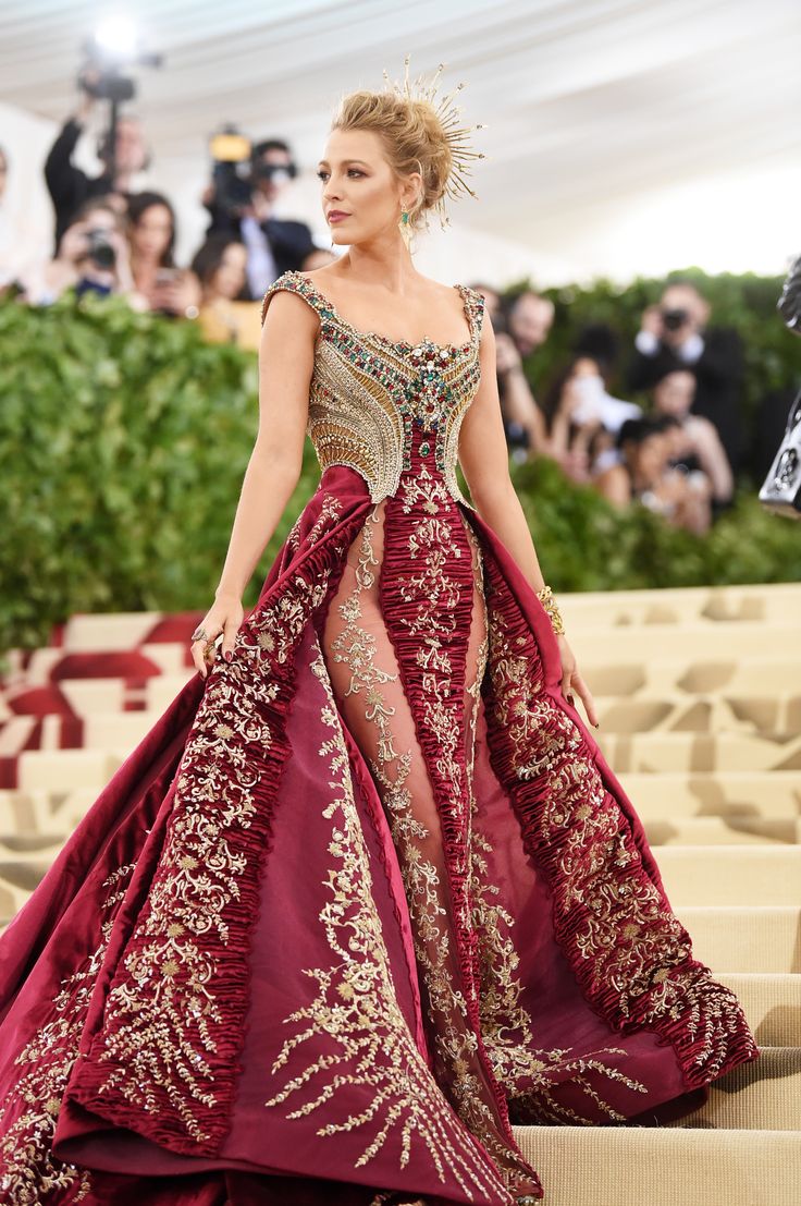 Blake Lively Met Gala, Met Gala Outfits, Met Gala Dresses, Gala Outfit, Met Gala Red Carpet, Gala Dresses, Dakota Johnson, Red Carpet Dresses, Blake Lively