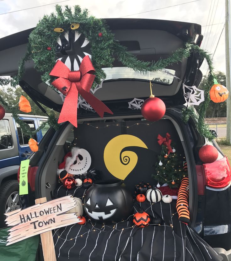 the trunk of a car decorated for halloween