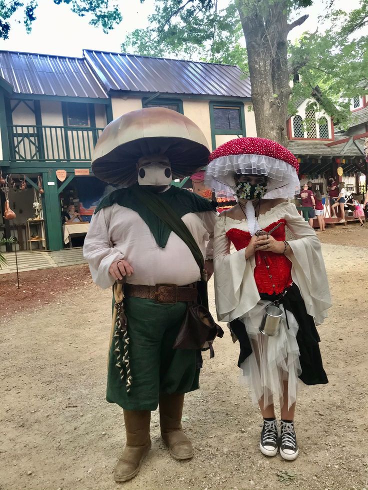 Male Mushroom Costume, Mushroom Costume Men, Mushroom Fae, Wizard Outfit, Mushroom Outfit, Faire Outfit, Mushroom People, Mushroom Man, Mushroom Costume