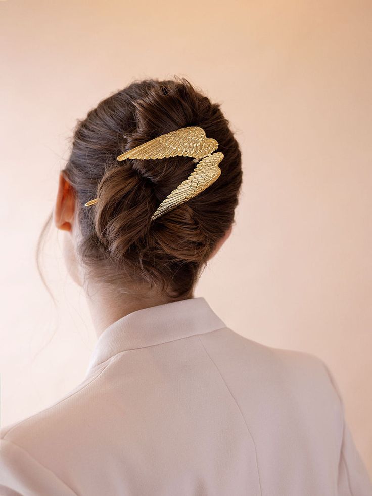 GENEVIEVE HAIR PIN – Epona Valley Epona Valley, Modern Updo, Luxury Hair Accessories, Guest Hair, Gold Hair Pin, Bridal Handbags, Hair Braids, Luxury Hair, Goddess Braids