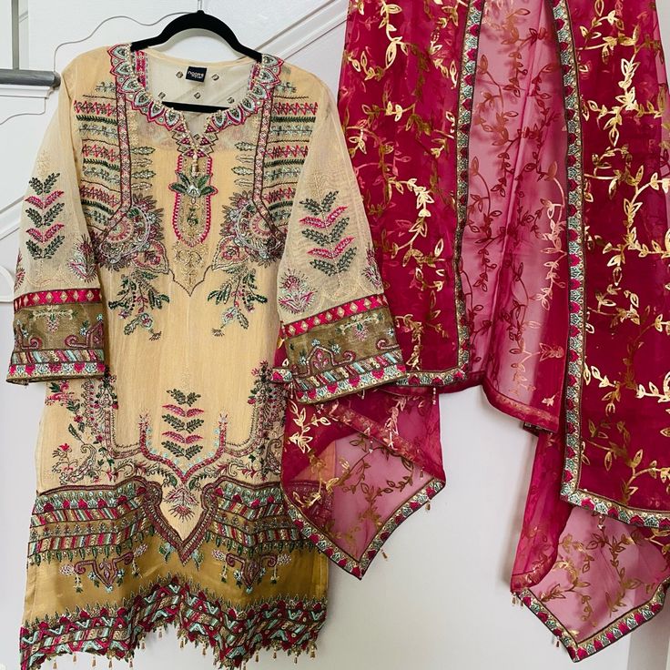 Condition:Brand New Brand:Noors Color:Gold ,Pink And Multicolored Size: Large Kamiz Pit To Pit:21” Waist:20” Bust:24” Kamiz Length:41” Sleeve Length:20” Kamiz Shell Fabric: Luxury Chiffon Kamiz Inner Fabric: Polyester Hand Embroidery Beads , Stone And Pearls Work All Over The Kamiz Pant Size : Large Wide Leg Pants Pants Length:38” Very Big Pink Organza Dupatta If You Have Any Question Feel Free To Ask Thank You For To Stop By No Pet Nor Smoking House Ni Hi Embroidered Pink Dupatta For Summer, Pink Dupatta For Summer Wedding, Summer Wedding Pink Dupatta, Summer Wedding Pink Sets, Pink Wedding Sets For Summer, Pink Dupatta For Summer, Summer Embroidered Pink Sets, Pink Dupatta For Summer Party, Gold Sets With Dupatta For Summer