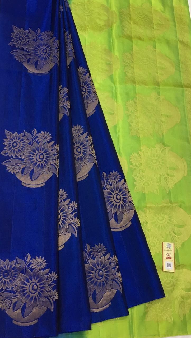 Butta Design, Traditional Silk Saree, Silk Saree Banarasi, Saree Banarasi, Flower Drawing Design, Paisley Art, Saree Designs Party Wear, Wedding Silk Saree, Saree Design