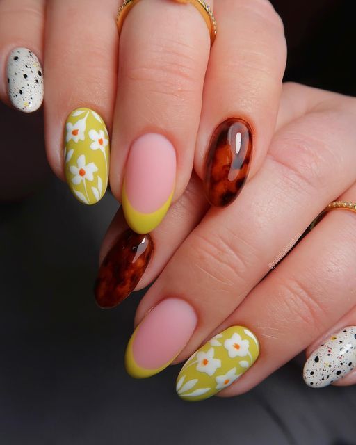 70s Inspired Nail Art, Fall Mix And Match Nails, Mix And Match Nails Design, Vegetable Nails, Mix Match Nail Designs, Colorful Fall Nails, Fun Gel Nails, Speckled Nails, Quilted Nails