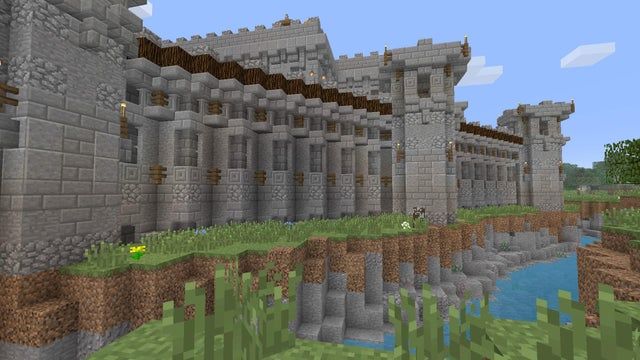 an image of a castle in minecraft