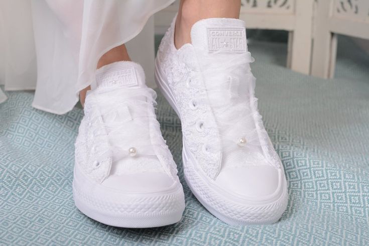 Bride Wedding Shoes Converse, Wedding Sneakers For Bride Converse, Bridal Converse Wedding Converse, White Low-top Bridal Sneakers, Wedding Converse Sneakers & Athletic Shoes, Lace Converse, Sparkly Converse, Wedding Tennis Shoes, Low Top Tennis Shoes