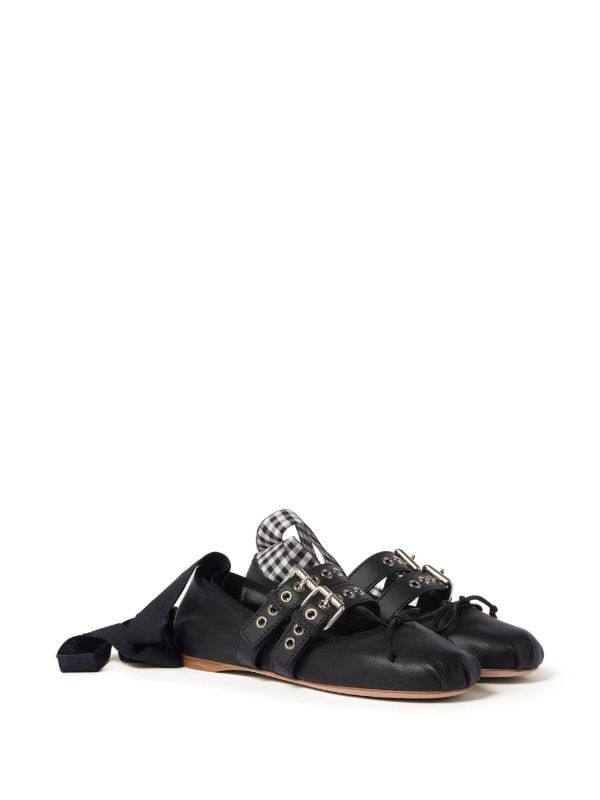 Miu Miu Buckled Leather Ballerina Shoes - Farfetch Miu Miu Flats, Sparkle Shoes, Miu Miu Shoes, Ballerina Shoes, Ballet Pumps, Iconic Bags, Van Cleef Arpels, Leather Bows, Boot Pumps