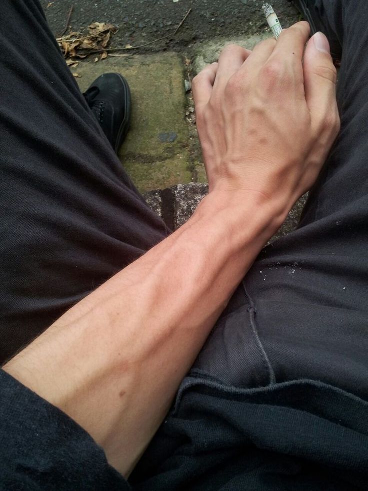 Veiny Arms, Hand Veins, 남성 근육, Hot Army Men, Hand Reference, Army Men, Tumblr Boys, The Perfect Guy, Aesthetic Guys