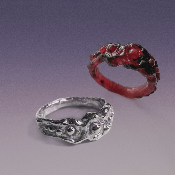 Embark on this DIY journey and create the ring that tells your story! A plaster mould will be made for your wax model and silver will be cast to create that masterpiece you’ve always wanted! Absolutely no experience is needed for this kit! (Link in bio) Lost Cast Waxing Rings, Wax Cast Ring, Laura Benson, Wax Carved Ring, Gothic Jewelry Diy, Jewerly Art, Cast Rings, Silver Clay, Wax Carving