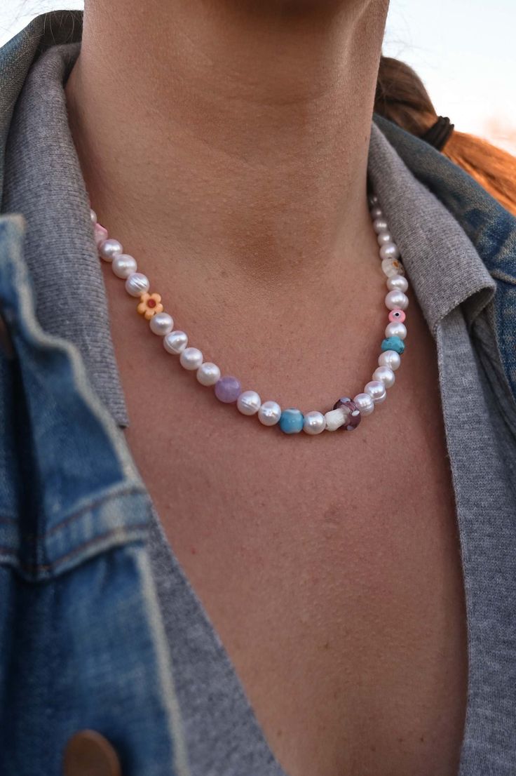 multicolored pearl necklace