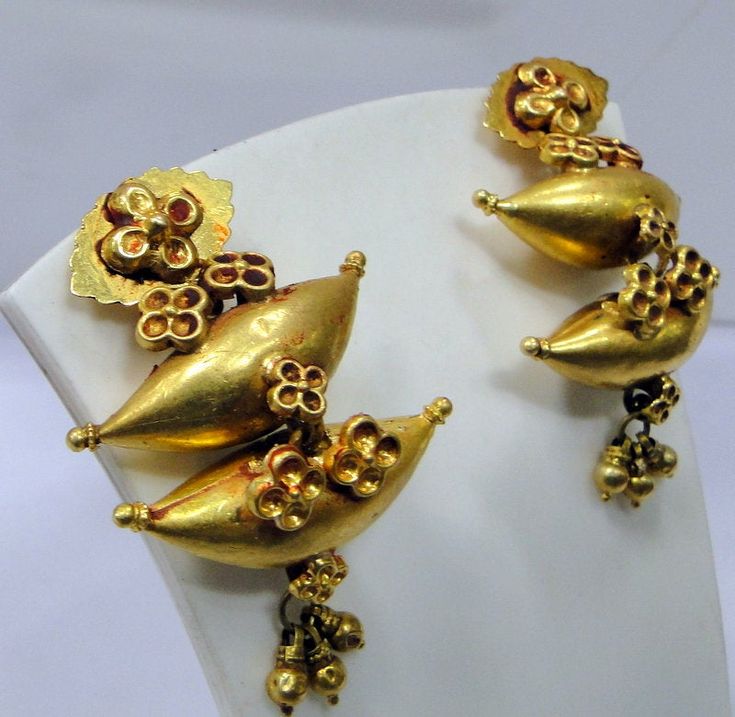 Ethnic tribal old 22 k gold Dangle earrings pair. One of type collection pair in very good condition. Length-4.5 cm, width-3 cm, weight-15.500 grams, Note-pieces may have little wax inside. Yellow Gold Pendant Earrings, Traditional Heavy Earrings For Puja, Gold Earrings For Ceremonial Occasions, Ceremonial Gold Pendant Earrings, Heavy Yellow Gold Temple Jewelry Earrings, Yellow Gold Pendant Earrings For Festivals, Pierced Temple Jewelry Earrings For Festivals, Traditional Heavy 22k Gold Earrings, Gold Chandelier Earrings Temple Jewelry For Ceremonial Occasions