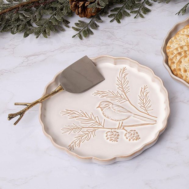 <p>Add some seasonal style to your table with our <strong>Winter Woodland Stoneware Serving Plate</strong>. This stoneware dish is round in shape with scalloped trim and a design that gives it a rustic woodland appeal. You can serve up some treats using this pretty plate and then leave it out to add a beautiful touch to your seasonal decor.</p> Christmas Platter, Stoneware Dishes, Ceramic Platters, Winter Woodland, Pretty Plates, Beautiful Plates, Scalloped Trim, Antique Farmhouse, Nature Indoors