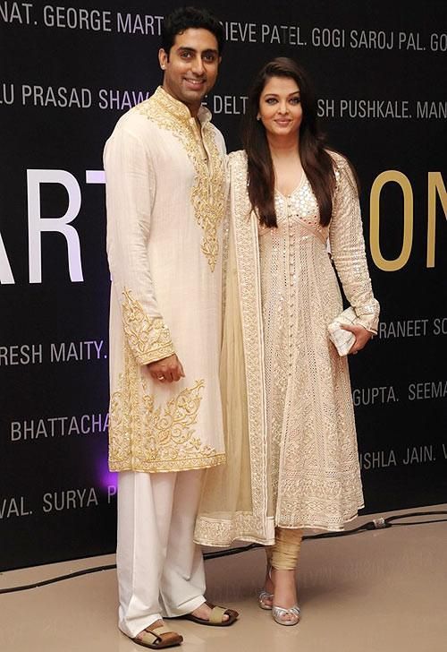 Aishwarya rai's offwhite anarkali suit – Panache Haute Couture Sabyasachi Dresses, ऐश्वर्या राय, Designer Anarkali Suits, Salwar Kamiz, Designer Anarkali, Desi Clothes, Anushka Sharma, Aishwarya Rai, Indian Designer Outfits