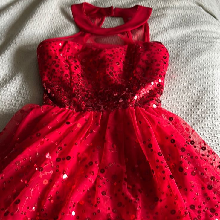 Dress Has Never Been Worn But Has Some Very Minor Pilling Of Sequins. Very Minor. Junior Size 3. Zipper In Back And Button Closure Around The Neck. Sleeveless Christmas Fancy Dress, Sleeveless Holiday Dress For Summer Dress-up, Sleeveless Holiday Dress For Party Season, Red Sleeveless Dress For Fancy Dress, Red Sleeveless Dress For Fancy Occasions, Red Dresses For Spring Fancy Dress, Festive Sleeveless Dress-up Dresses, Festive Sleeveless Dress For Dress-up, Sleeveless Dress For Festive Dress-up