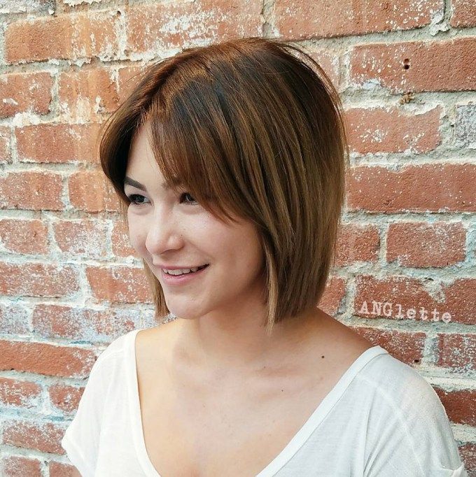 Straight Cut Bob Eith Curtain Bangs Brunette Bob With Bangs, Brown Straight Hair, Short Bobs With Bangs, Straight Bob Hairstyles, Straight Hair Cuts, Bob Hairstyles With Bangs, Corte Bob, Bob Haircut With Bangs, Short Layered Haircuts