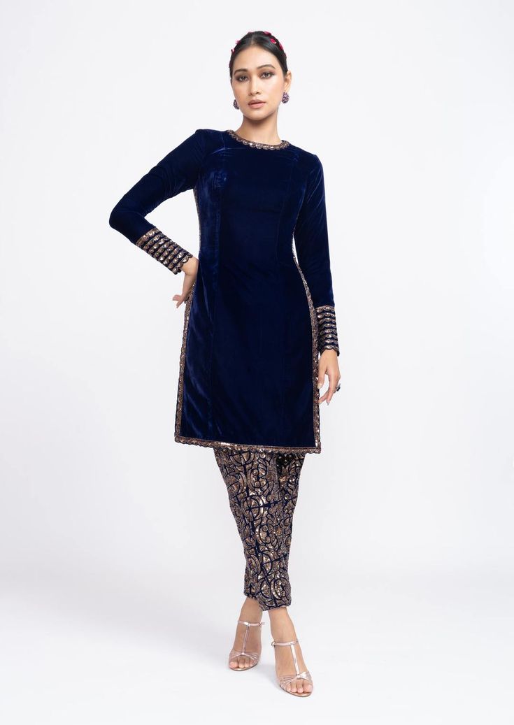 Editor's Note Well Fitted Velvet Kurta Paired With Hand Embroidered Velvet Trousers. Fabric: Velvet Color: Blue Care: Dry Clean Only   About the Designer Vvani by Vani Vats- an Indian ethnic wo... Velvet Kurta Set, Blue Velvet Suit, Velvet Kurti, Vani Vats, Velvet Suit Design, Velvet Kurta, Velvet Dress Designs, Navy Blue Velvet, 22 November