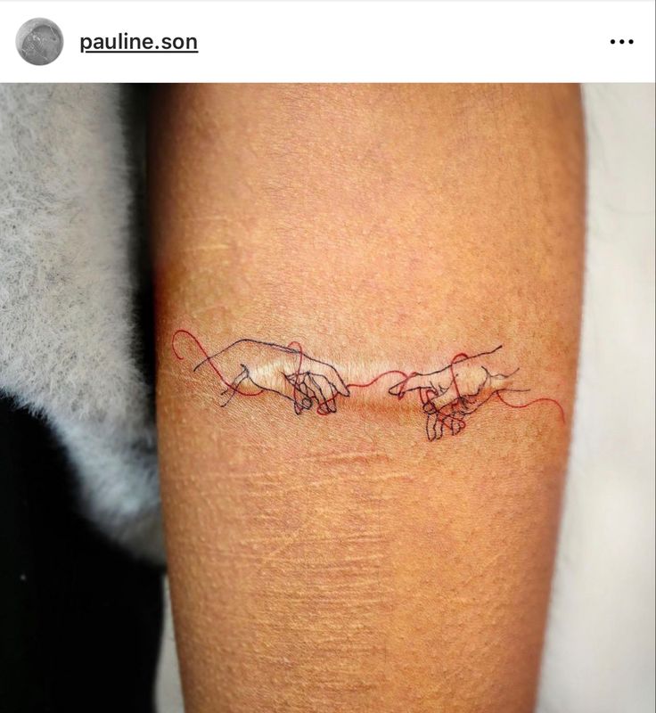 Tattoos on Scars Tattoo Over Scar, Tattoo For Boyfriend, Scar Cover Up, Tattoos To Cover Scars, Hidden Tattoos, Scar Tattoo, Omerta Tattoo, Forearm Tattoo Women, Wrist Tattoos For Women