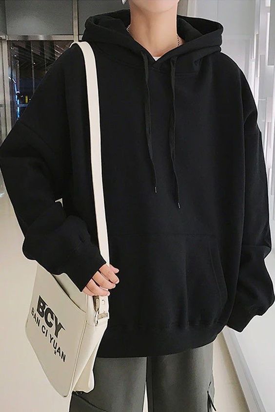 the friend zone by abby jimenez Oversized Hoodie Outfit Aesthetic, Hoodie Outfit Korean, Hoodie Outfit Aesthetic, Black Hoodie Outfit, Black Oversized Hoodie, Hoddies Outfits, Plain Black Hoodie, Oversized Hoodie Outfit, Abby Jimenez