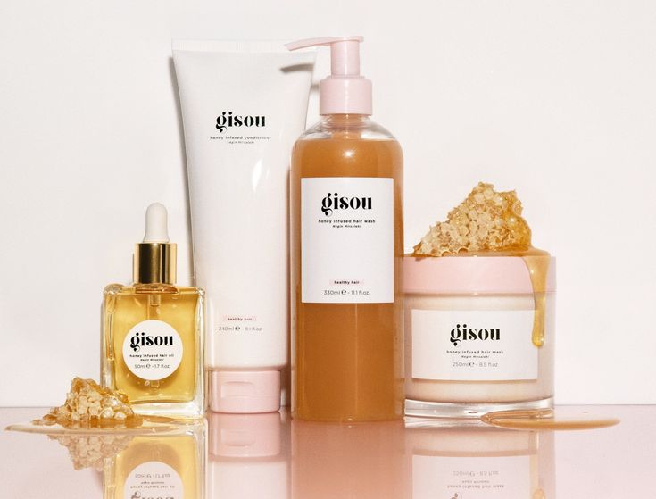 Gisou Product Photography, Clean Hair Care Products, Hair Product Branding Design, Gisou Hair Products, Self Care Branding, Hair Product Branding, Skin Care Product Design, Hair Care Branding, Body Care Brands