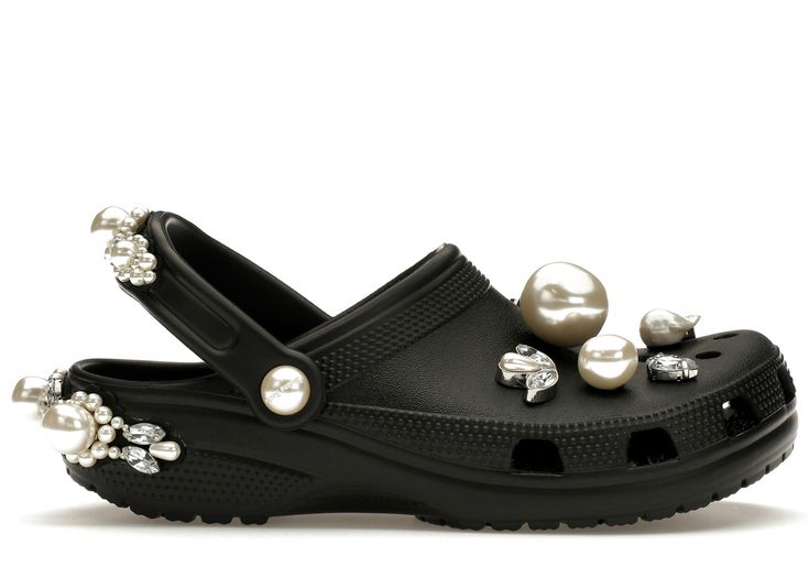 Crocs Classic Clog Simone Rocha Black Omega Snoopy, Crocs Sneakers, The North Face 1996, North Face 1996, Margiela Replica, Black Shoes Men, Converse New, Crocs Classic Clogs, Luxury Sneakers