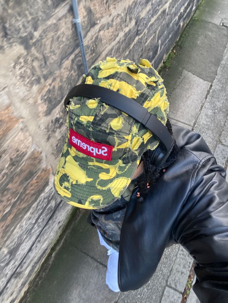 Supreme Hat Outfit, Winter Streetwear Six-panel Hat, Classic Six-panel Streetwear Hat, Navy Six-panel Hat For Streetwear, Supreme Camp Cap, Supreme Hat, Cap Outfit, Pink Cap, Streetwear Aesthetic