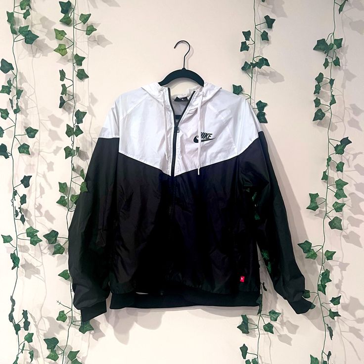 Brand New! No Stains Or Holes. Excellent Condition. Open To Negotiations Always. Real Offers Only! Nike Urban Style White Windbreaker, Casual Black And White Long Sleeve Outerwear, Nike Vest, Jordan Jackets, Reversible Sweater, Windbreaker Jacket Women, Womens Quilted Jacket, Nike Windbreaker, Grey Crewneck