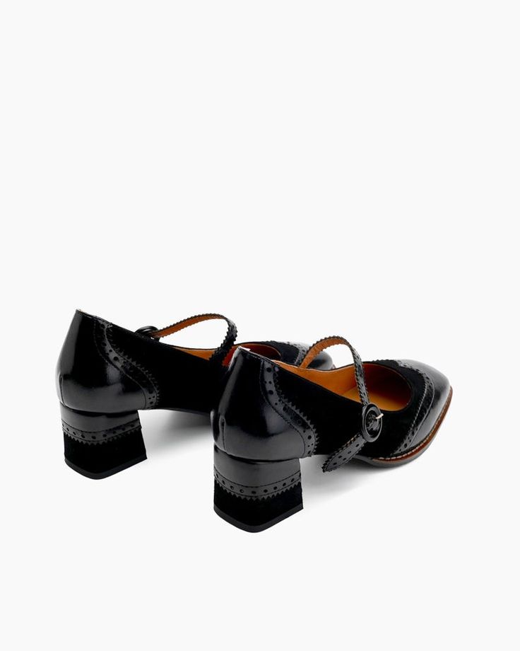 Details Women Size: US 5-11 Heel Height: 5cm/ 1.96" Color: Black, Apricot, Reddish-brown Toe: Square Toe Material Lining Material: Leather Outsole Material: Rubber Upper Material: Leather Insole Material: Leather