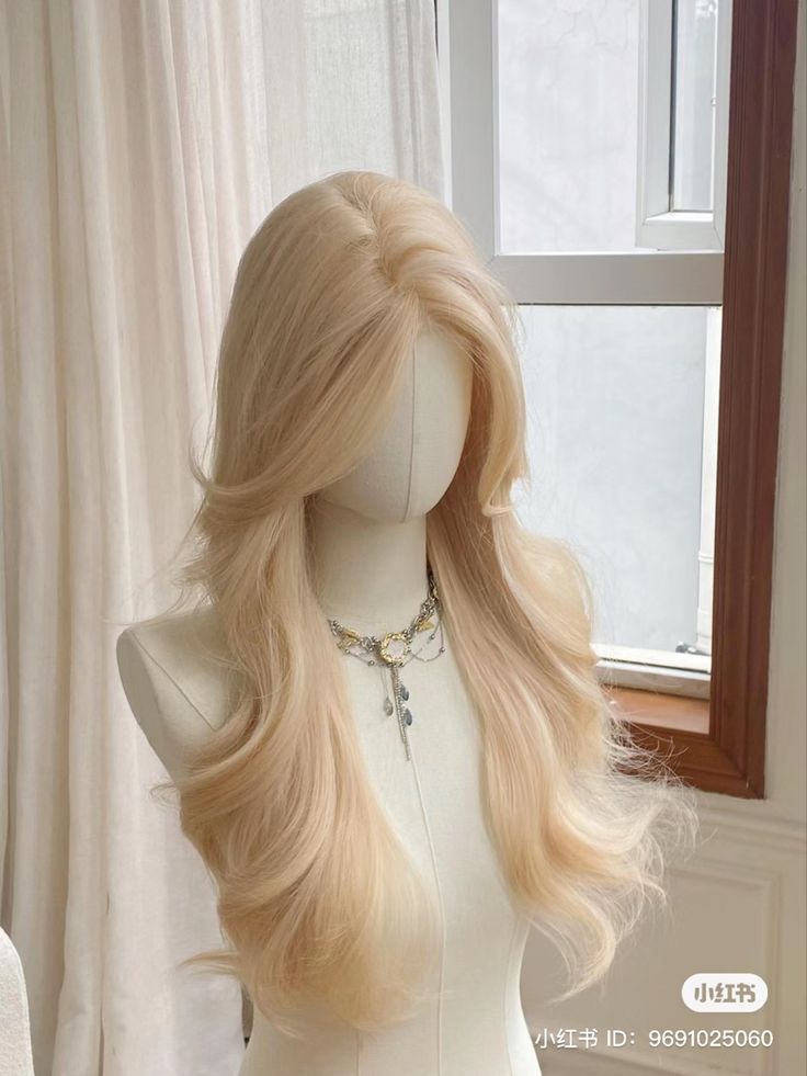 Blonde Hair Claims For Dr, Blonde Wig Aesthetic, Angelic Hairstyles, Angel Hairstyles, Hair With Crown, Aesthetic Wigs, Elegant Long Hair, Angelic Hair, Hair Claim